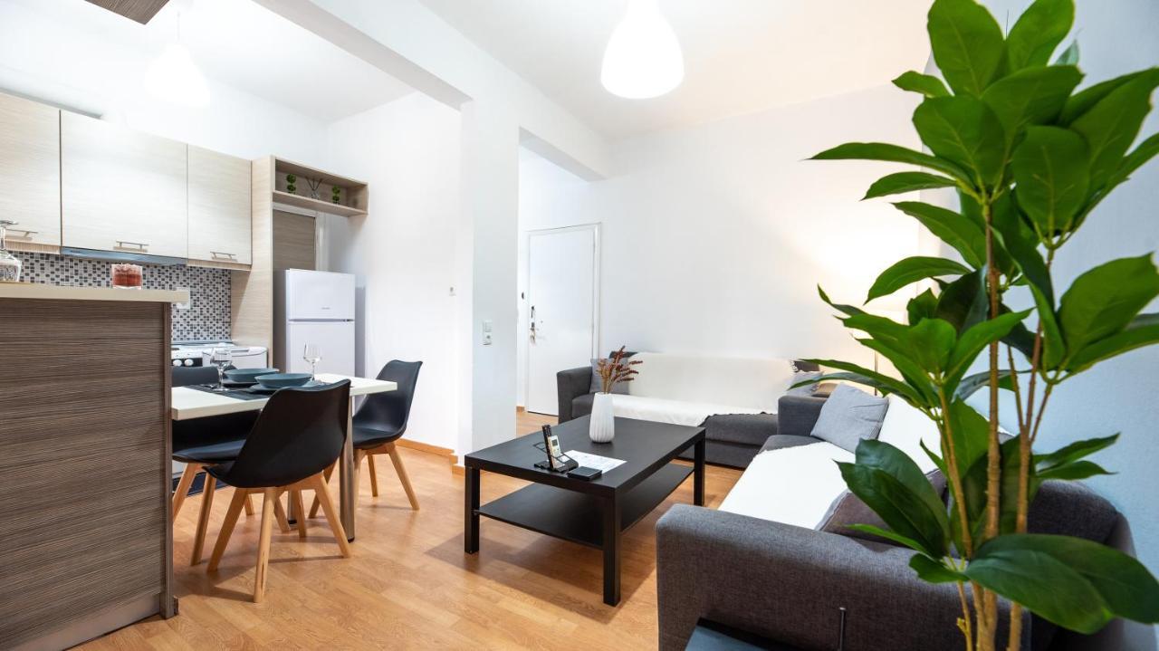 Aelia Apartment Луца Экстерьер фото